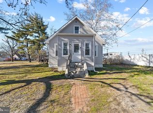 12 S Washington Ave, Cherry Hill, NJ 08002