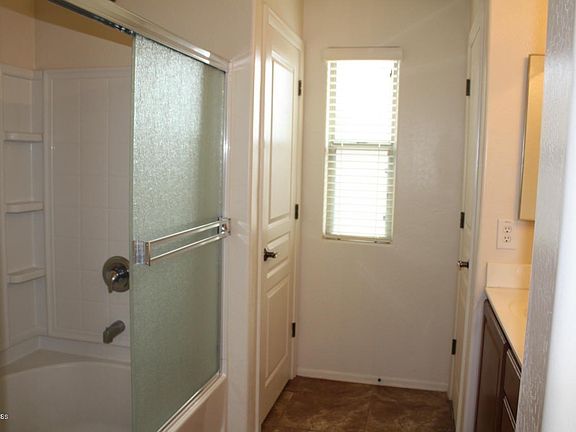 5th image of 41867 W Avella Dr