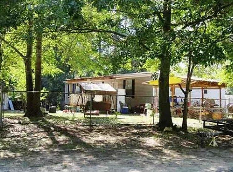 1st image of 212 Windsor Dr