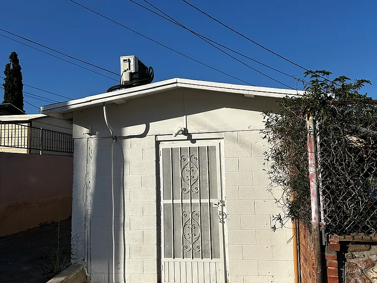 507 E Cliff Dr — Photo 10