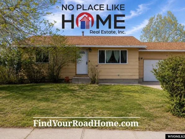 6567 Dee Lyle Cir, Casper, WY 82604
