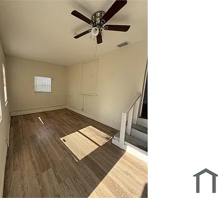 917 W 7th St — Photo 10