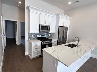2009 Delancey Pl #2E, Philadelphia, PA 19103