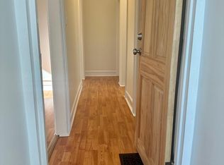 48 Park St APT 2, Saratoga Springs, NY 12866