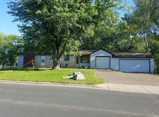 890 Manor Dr NE, Spring Lake Park, MN 55432