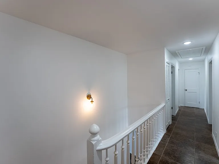 1307 Berkshire Dr — Photo 19