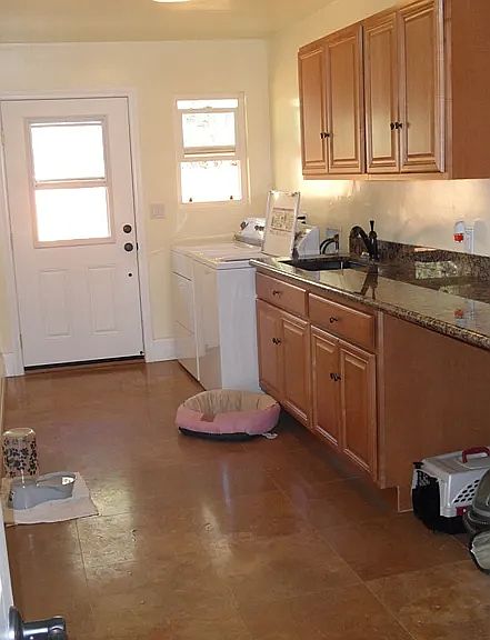 1st image of 924 Santa Margarita Dr