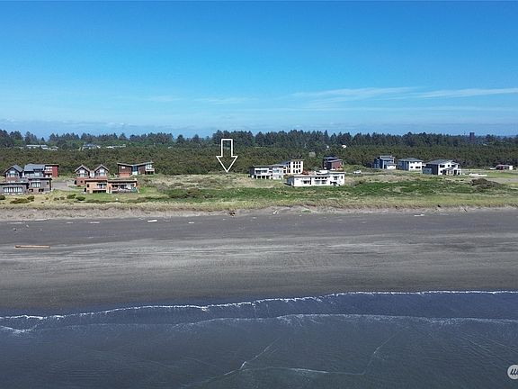 3rd image of 1604 White Sands Lane