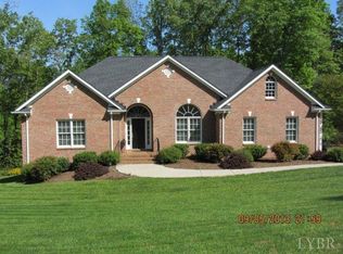 1043 Amanda Ct, Forest, VA 24551