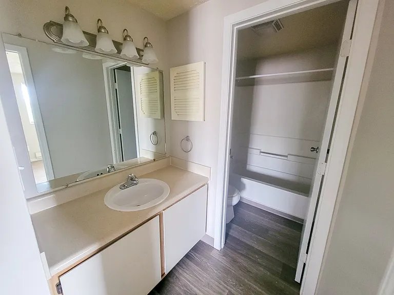 Elk Run Villas — Photo 14