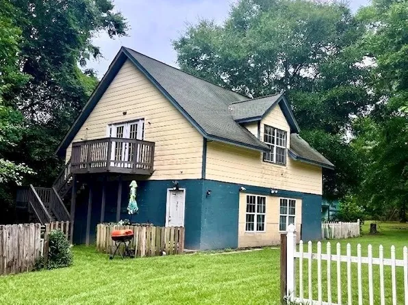 351&353 Thurmon Rd, Jesup, GA 31545