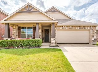 9129 Prairie Hen Dr, Fort Worth, TX 76177