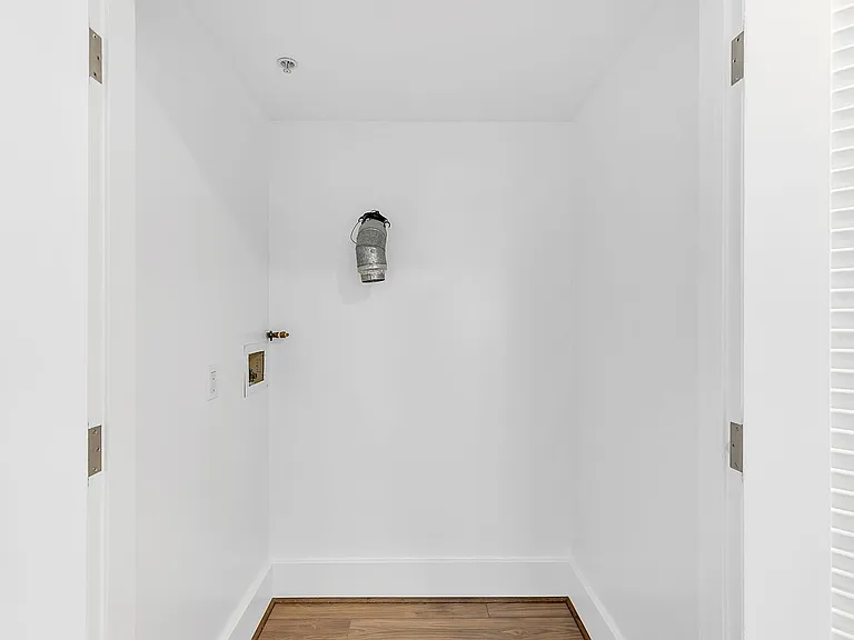 The Harlan Residences — Photo 87