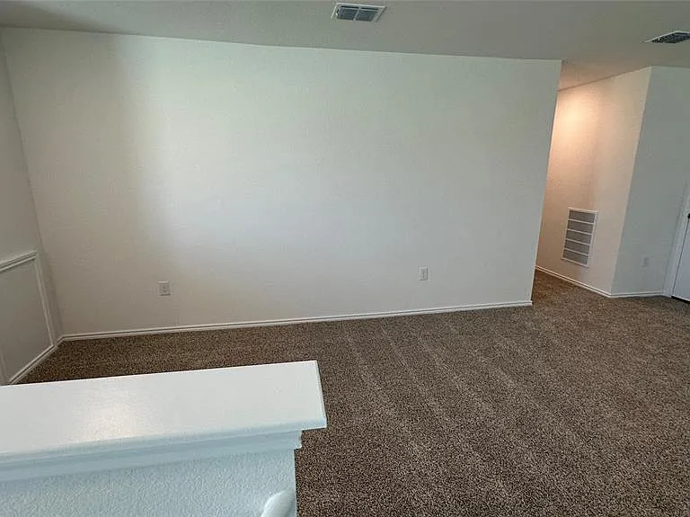 204 Inks Ln — Photo 10