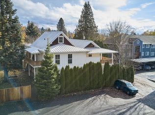 2006 E 11th St, Vancouver, WA 98661