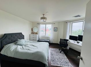 30 Chelsea St APT 707, Everett, MA 02149