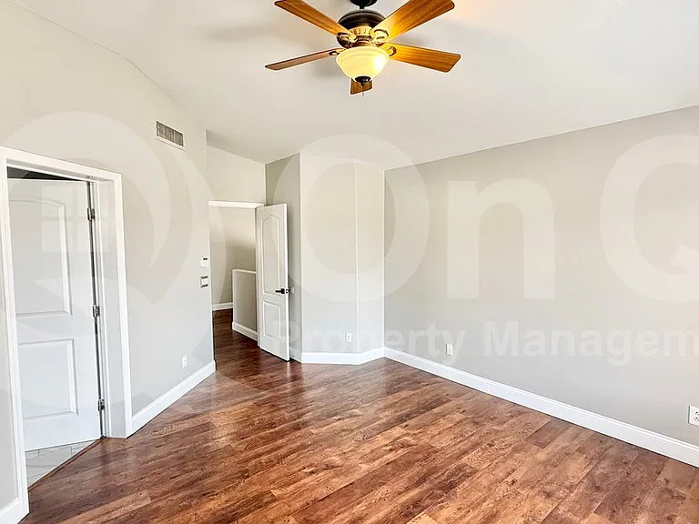 5124 W Geronimo St — Photo 10