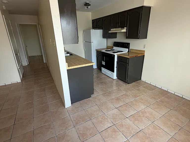 5302 Springfield Ave #224 — Photo 7