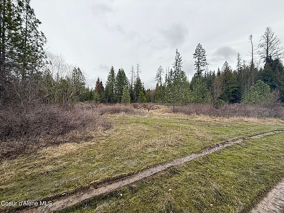 3rd image of Nka Hells Gulch Rd