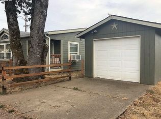 142 NW 4th Ave, Estacada, OR 97023