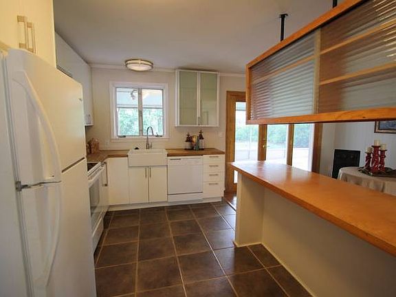 Updated kitchen