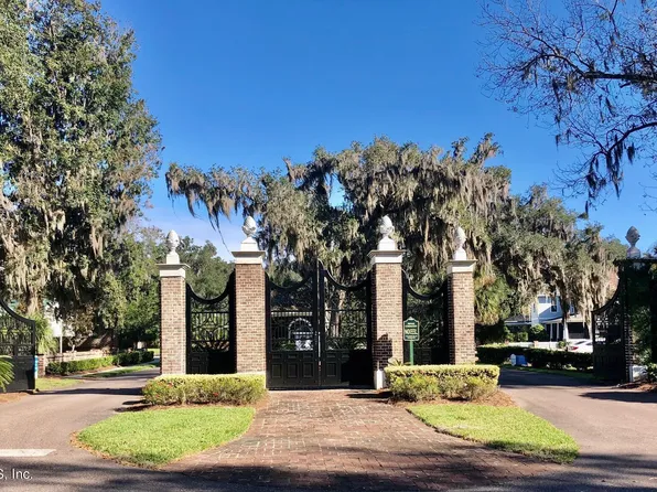 28338 GRANDVIEW Manor, Yulee, FL 32097