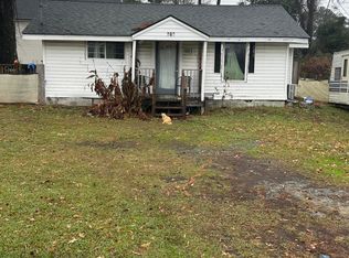 903 N Fayetteville Ave, Dunn, NC 28334