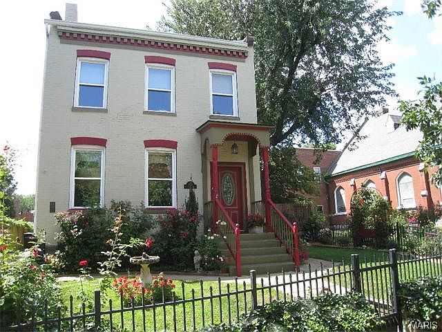 1st image of 2925 McNair Ave