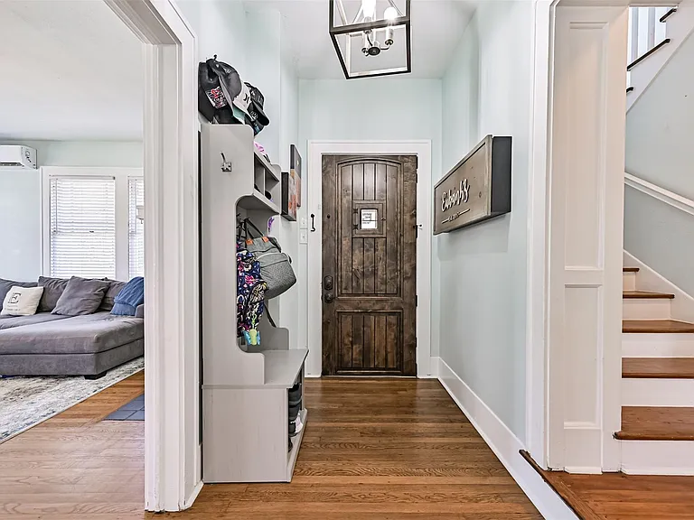 3519 Avenue R 1/2 — Photo 18