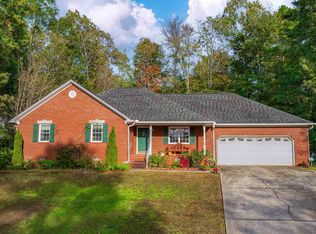 3449 Clemons Rd, Scottsboro, AL 35769