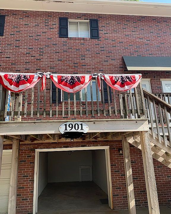 1st image of 1901 Thurston Ave APT 2