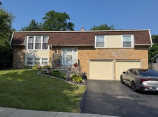 457 Nassau Ave, Bolingbrook, IL 60440