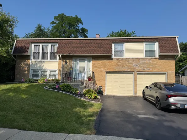 457 Nassau Ave, Bolingbrook, IL 60440