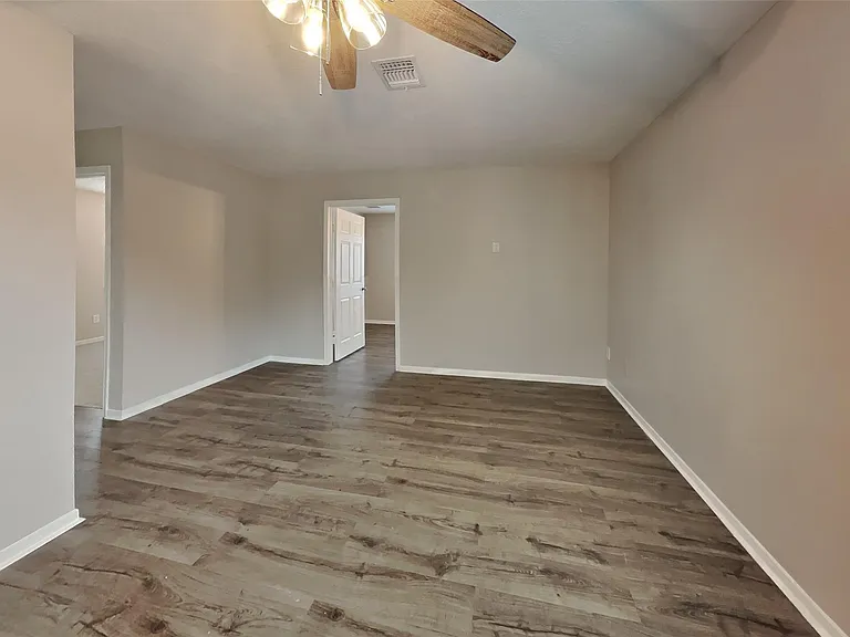 22022 Willow Downs Dr — Photo 17