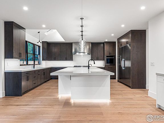 3rd image of 4281 Vinca Ct