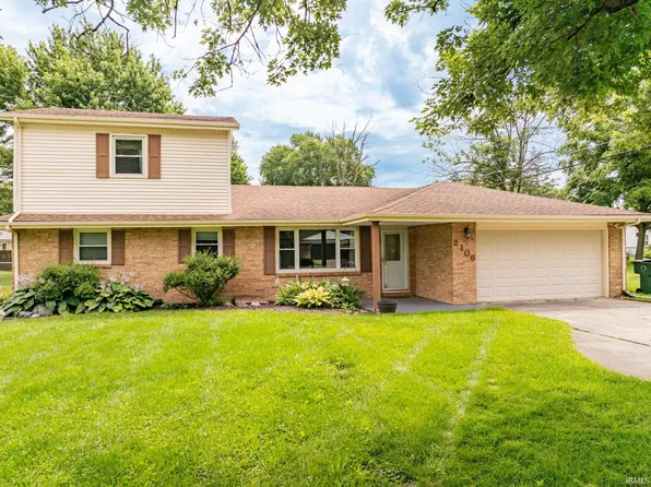2106 N Cameron Rd, Muncie, IN 47304