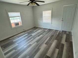 506 N 5th St #3, Sayre, OK 73662