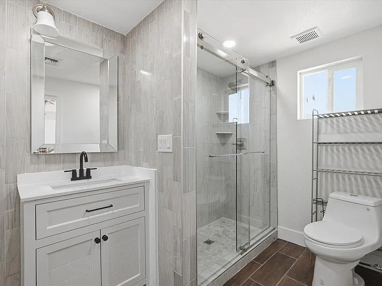 38466 N Basin Rd — Photo 20