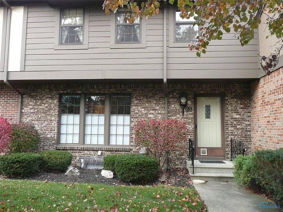 1st image of 31 Knollwood Dr