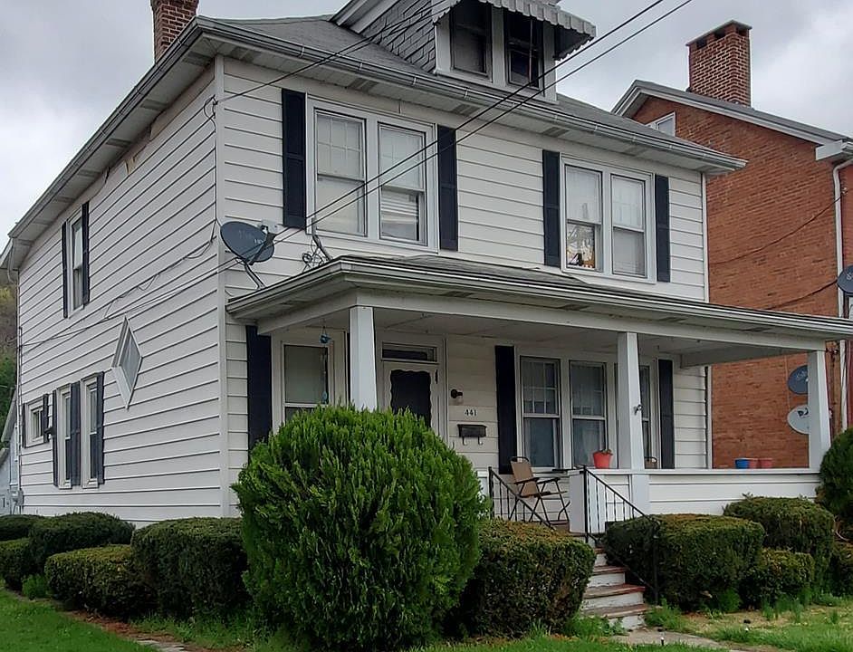 1st image of 441 & 443 E Pitt St