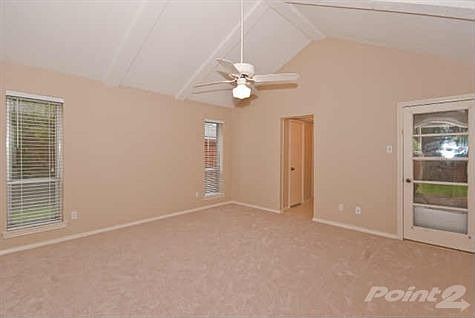 5th image of 403 Forest Grove Dr