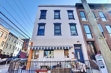 739 Bloomfield Street, #3