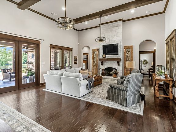 5th image of 5057 Vintage Oaks Ct