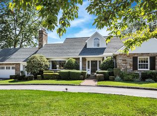 356 Pondfield Rd, Bronxville, NY 10708