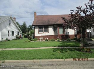 605 Wilson Ave, Sturgis, MI