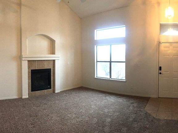 4th image of 10829 Walden Pond St
