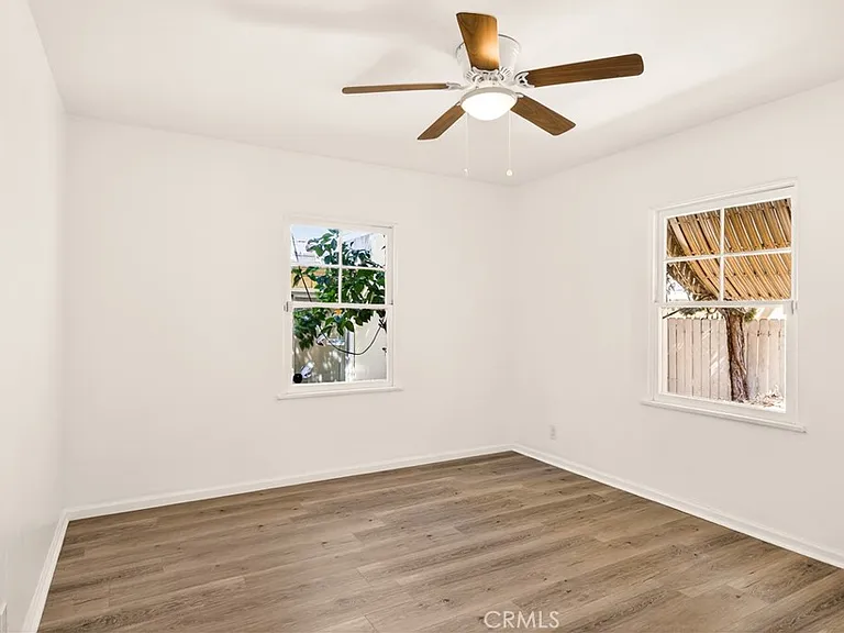 4167 Brunswick Ave — Photo 17