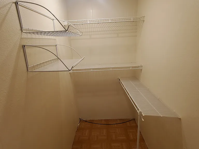 51 Sycamore Dr — Photo 12