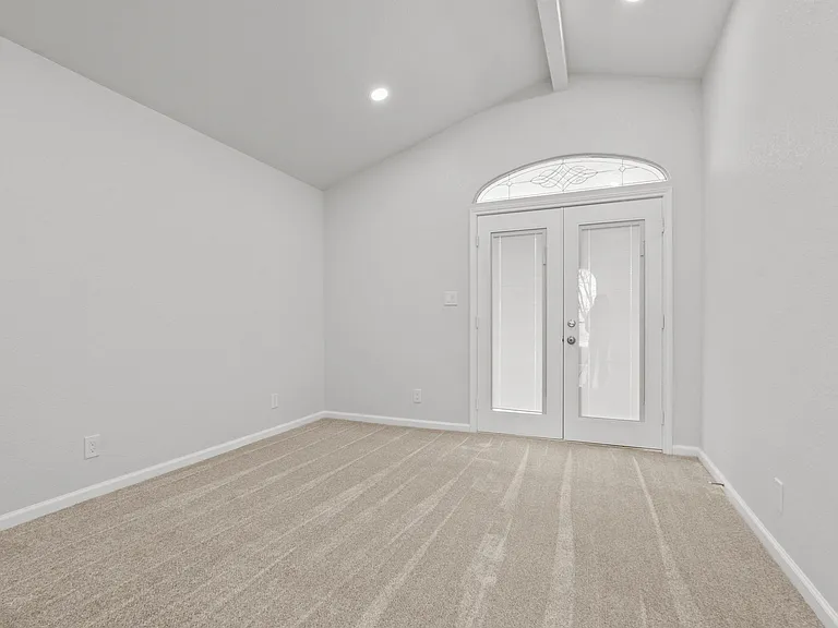 1701 E Lake Dr — Photo 19
