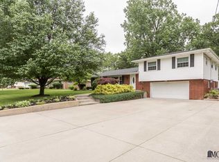 7492 Seneca Trl, Temperance, MI 48182